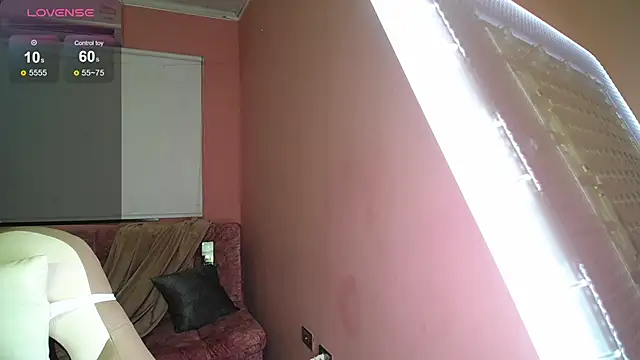 FoxySmile online show from February 2, 2026, 8:08 pm