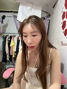 Adela-222 online show from July 27, 2026, 5:25 am