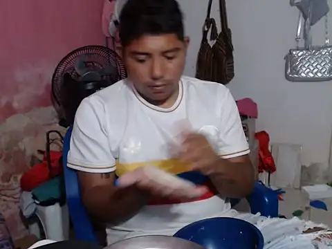 Snapshot of master_juju1924 chatting on March 27, 2026, 3:48 am master juju1924 online show from March 27, 2026, 3:48 am