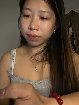Snapshot of Mayly_lucky2 chatting on June 22, 2026, 10:07 pm Mayly lucky2 online show from June 22, 2026, 10:07 pm