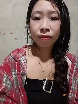 Snapshot of Mayly_lucky2 chatting on July 22, 2026, 12:18 pm Mayly lucky2 online show from July 22, 2026, 12:18 pm