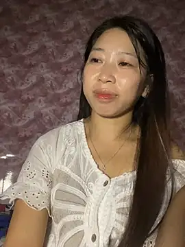 Snapshot of Mayly_lucky2 chatting on July 1, 2026, 2:39 pm Mayly lucky2 online show from July 1, 2026, 2:39 pm