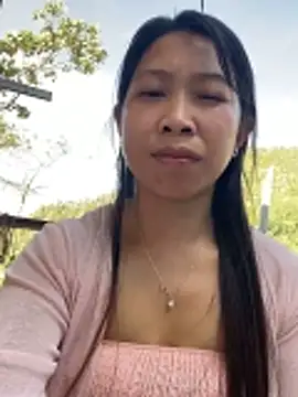 Snapshot of Mayly_lucky2 chatting on May 14, 2026, 12:13 pm Mayly lucky2 online show from May 14, 2026, 12:13 pm