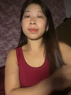 Snapshot of Mayly_lucky2 chatting on June 26, 2026, 11:32 pm Mayly lucky2 online show from June 26, 2026, 11:32 pm