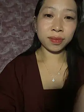 Snapshot of Mayly_lucky2 chatting on July 29, 2026, 1:32 pm Mayly lucky2 online show from July 29, 2026, 1:32 pm
