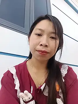 Snapshot of Mayly_lucky2 chatting on May 16, 2026, 1:04 am Mayly lucky2 online show from May 16, 2026, 1:04 am