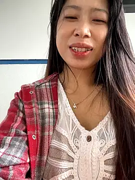 Snapshot of Mayly_lucky2 chatting on July 2, 2026, 2:45 am Mayly lucky2 online show from July 2, 2026, 2:45 am