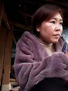 feli-00 online show from January 8, 2026, 4:29 am