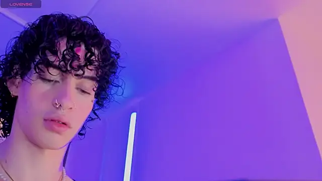 nova salvatore online show from February 18, 2026, 3:59 am