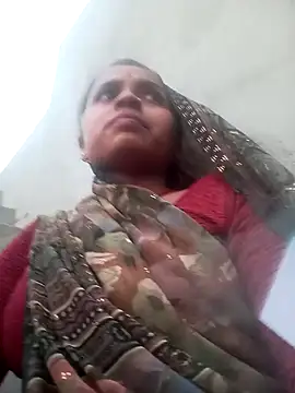 Snapshot of Hirdesh_sahu chatting on May 11, 2026, 1:23 pm Hirdesh sahu online show from May 11, 2026, 1:23 pm
