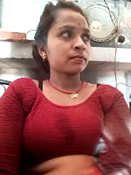 Snapshot of Hirdesh_sahu chatting on May 13, 2026, 7:37 am Hirdesh sahu online show from May 13, 2026, 7:37 am