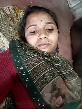 Snapshot of Hirdesh_sahu chatting on May 22, 2026, 8:01 am Hirdesh sahu online show from May 22, 2026, 8:01 am