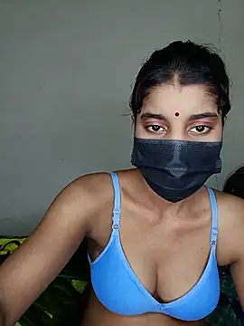 Erotic-Girl online show from July 3, 2026, 5:08 pm