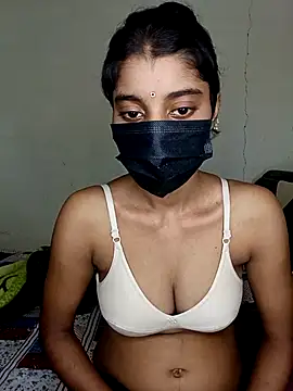 Erotic-Girl online show from July 27, 2026, 5:31 pm