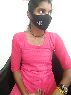 Erotic-Girl online show from January 11, 2026, 12:34 pm