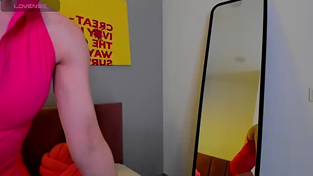 DaisyMellifluous online show from March 16, 2026, 1:35 am