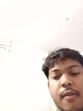 Snapshot of Satyam3handsome chatting on January 11, 2026, 11:17 am Satyam3handsome online show from January 11, 2026, 11:17 am