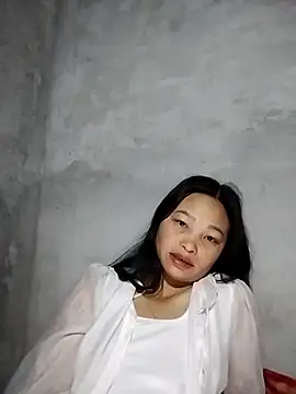 miray- online show from May 3, 2026, 9:07 pm