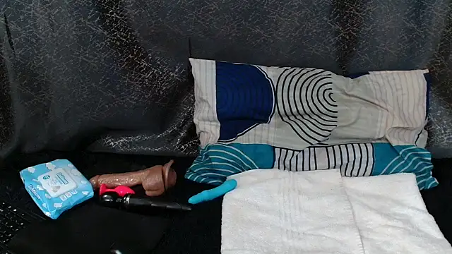 Amanda April online show from March 19, 2026, 5:13 pm