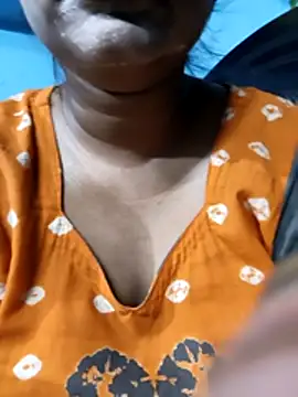 Snapshot of Desi_Nil_pori chatting on April 17, 2026, 5:38 pm Desi Nil pori online show from April 17, 2026, 5:38 pm