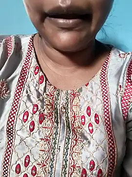 Snapshot of Desi_Nil_pori chatting on April 21, 2026, 3:02 am Desi Nil pori online show from April 21, 2026, 3:02 am