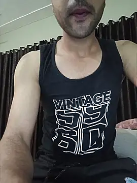 your bad boy0001 online show from March 22, 2026, 8:32 pm