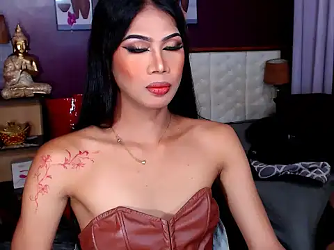 SEDUCTIVExDEMI online show from May 9, 2026, 8:28 am