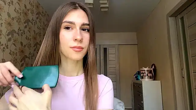 ElsieKuhlmann online show from January 16, 2026, 8:18 am