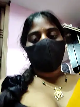 Snapshot of suma_telugu1 chatting on June 4, 2026, 3:00 am suma telugu1 online show from June 4, 2026, 3:00 am