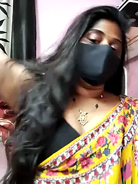 Snapshot of suma_telugu1 chatting on July 19, 2026, 2:31 am suma telugu1 online show from July 19, 2026, 2:31 am