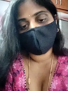 Snapshot of suma_telugu1 chatting on April 9, 2026, 4:14 am suma telugu1 online show from April 9, 2026, 4:14 am
