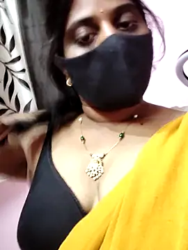 Snapshot of suma_telugu1 chatting on June 2, 2026, 3:06 am suma telugu1 online show from June 2, 2026, 3:06 am