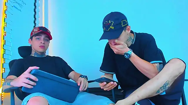 Snapshot of Thomas-Wil chatting on February 24, 2026, 3:57 pm Thomas-Wil online show from February 24, 2026, 3:57 pm