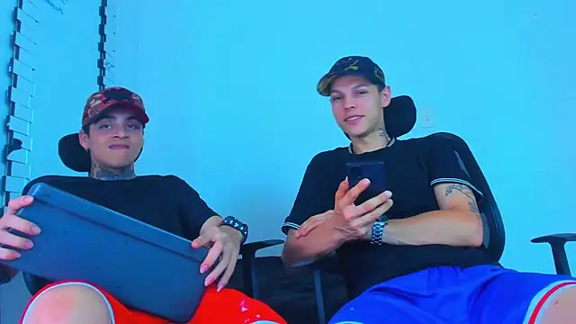 Snapshot of Thomas-Wil chatting on February 28, 2026, 7:46 pm Thomas-Wil online show from February 28, 2026, 7:46 pm