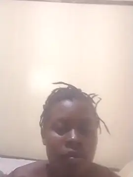 TRACYTOTO26 online show from February 13, 2026, 5:02 pm