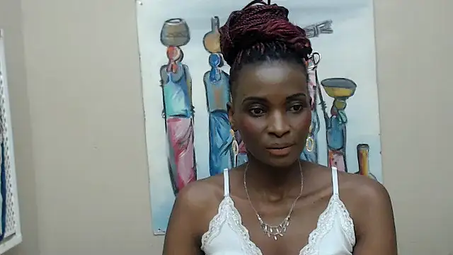 TallDivaNoir online show from July 28, 2026, 4:39 pm