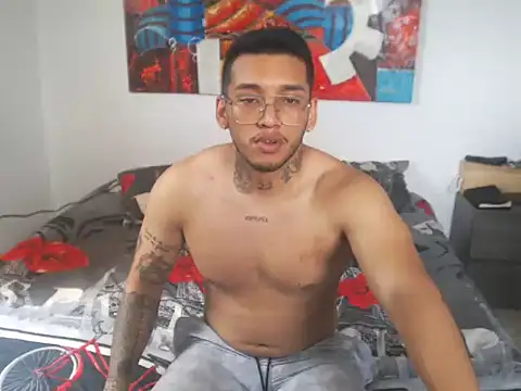 EvanVelvet online show from March 20, 2026, 4:41 pm