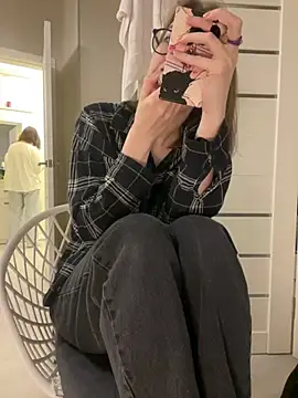 Persephone Kore online show from January 11, 2026, 5:31 pm