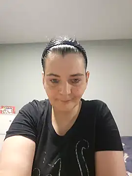 roksa2026 online show from May 8, 2026, 9:46 am