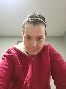 Snapshot of roksa2026 chatting on March 8, 2026, 11:35 am roksa2026 online show from March 8, 2026, 11:35 am