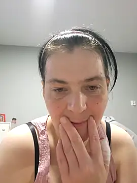 roksa2026 online show from April 30, 2026, 6:48 pm