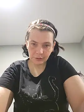 Snapshot of roksa2026 chatting on March 17, 2026, 7:17 pm roksa2026 online show from March 17, 2026, 7:17 pm