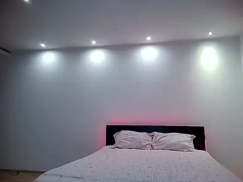 JessicaShorty4U online show from February 2, 2026, 9:03 pm