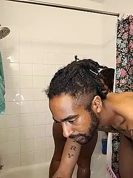 Kokohayes online show from March 22, 2026, 8:16 am