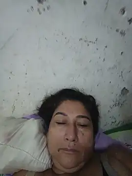 Snapshot of PatriciaGrajales chatting on June 9, 2026, 1:23 pm PatriciaGrajales online show from June 9, 2026, 1:23 pm