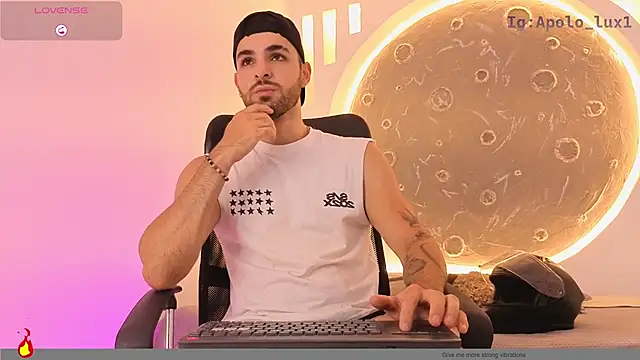 Apolo lux1 online show from July 16, 2026, 7:55 pm