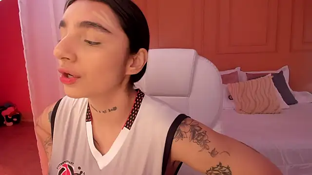 Abriil cutee online show from June 9, 2026, 1:34 pm