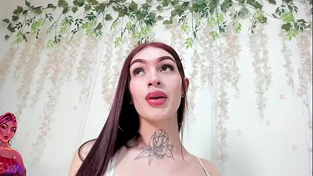 Snapshot of lizz_lunna chatting on July 9, 2026, 9:25 pm lizz lunna online show from July 9, 2026, 9:25 pm