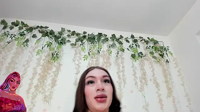Snapshot of lizz_lunna chatting on June 23, 2026, 8:07 pm lizz lunna online show from June 23, 2026, 8:07 pm