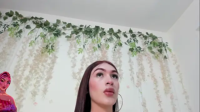 Snapshot of lizz_lunna chatting on July 10, 2026, 7:36 pm lizz lunna online show from July 10, 2026, 7:36 pm